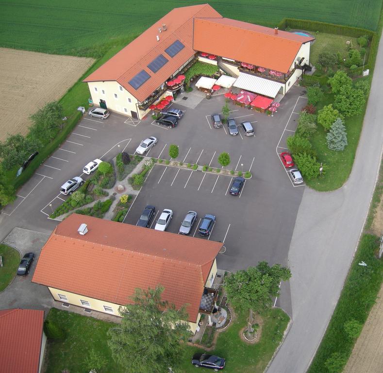 Pension Weinbauer Hofkirchen im Traunkreis Exterior photo